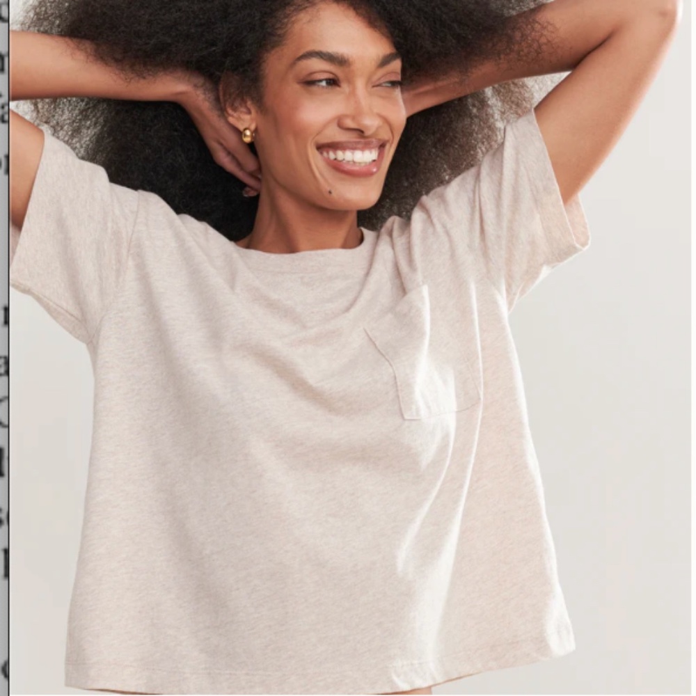 Jenni Kayne Vintage Pocket Short Sleeve T-Shirt in Oatmeal Sz S